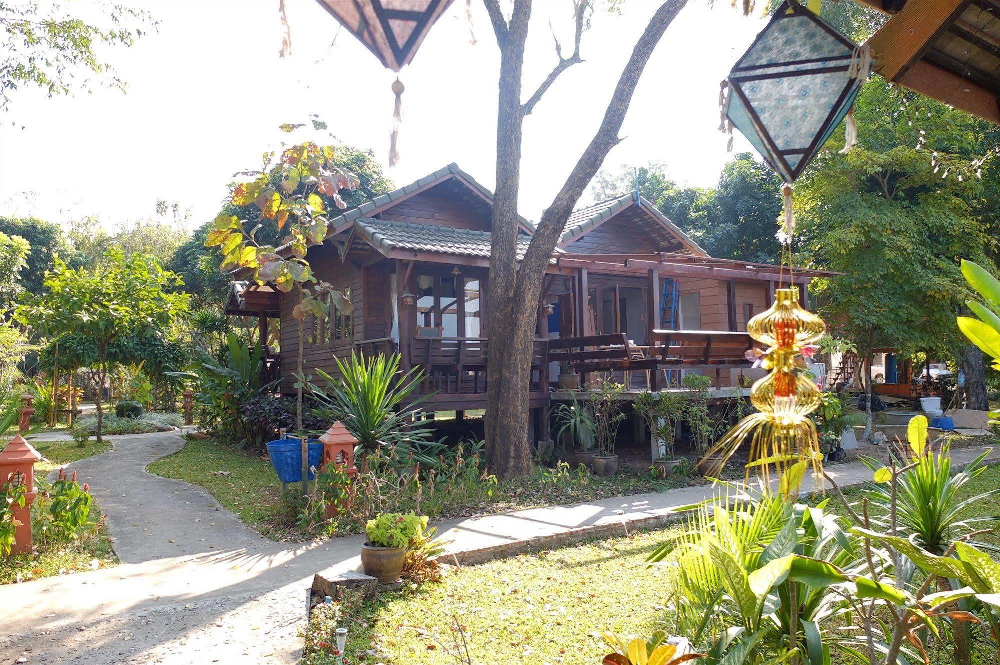 Tianna Garden Village Chiang Mai Exteriör bild