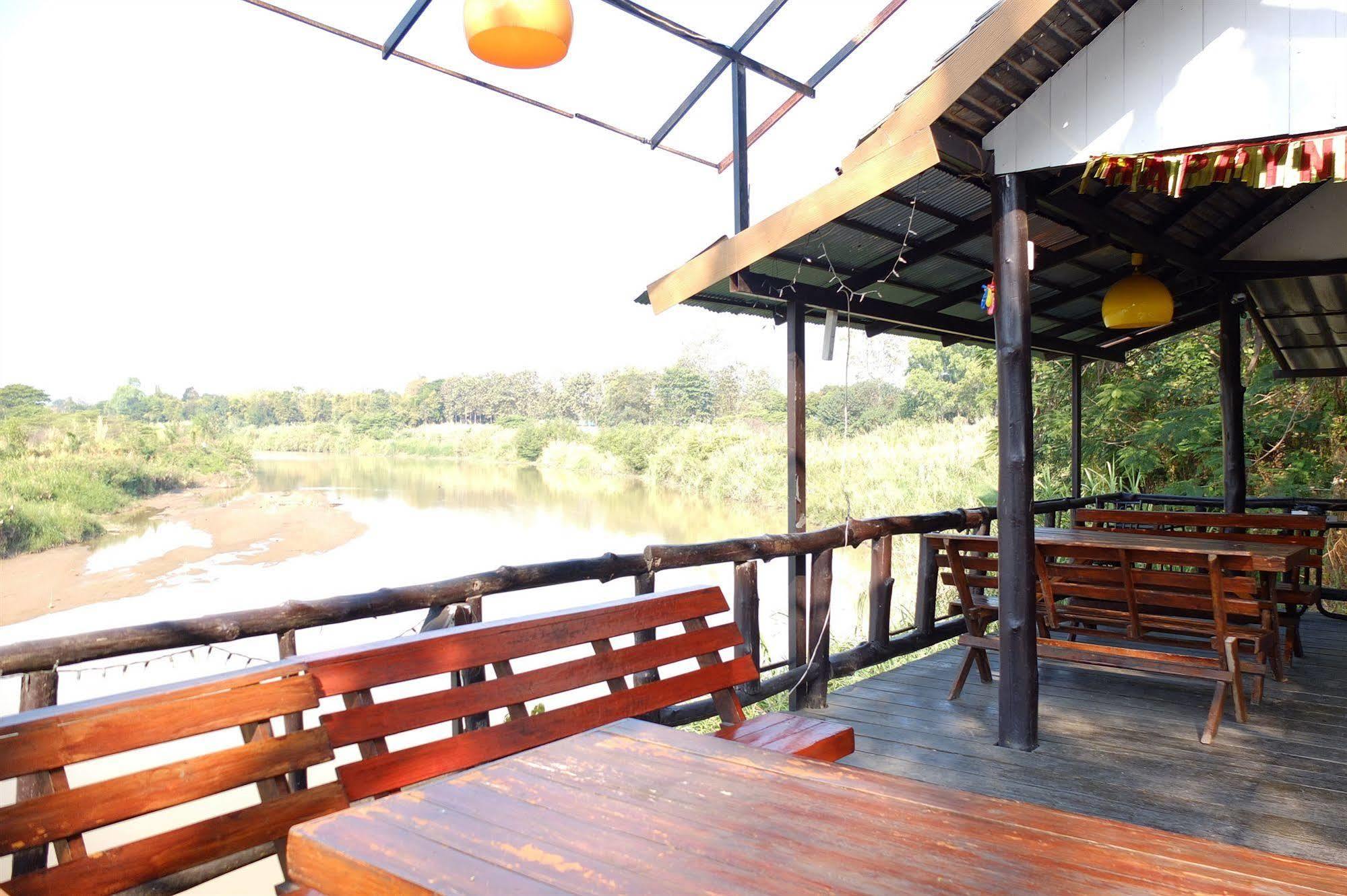 Tianna Garden Village Chiang Mai Exteriör bild