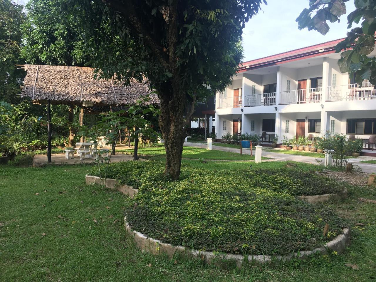 Tianna Garden Village Chiang Mai Exteriör bild
