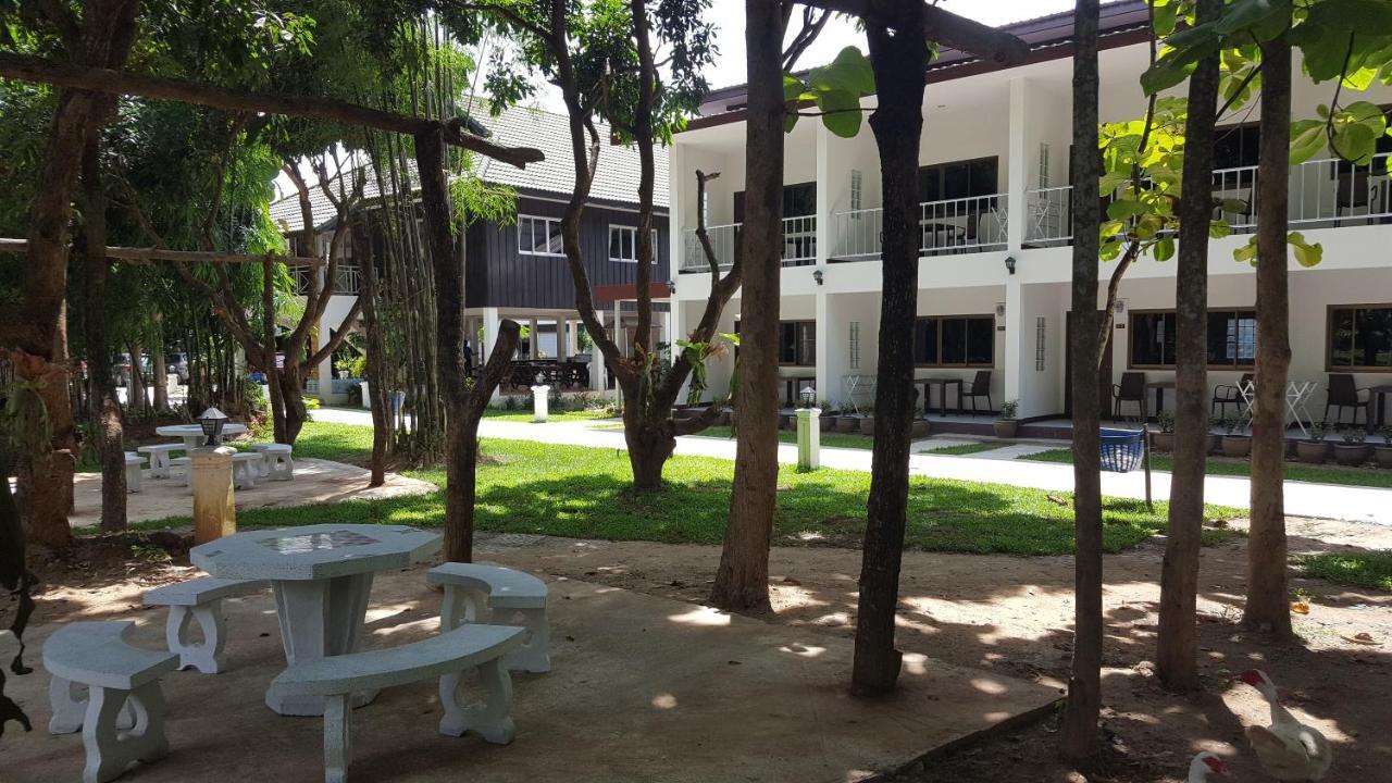 Tianna Garden Village Chiang Mai Exteriör bild